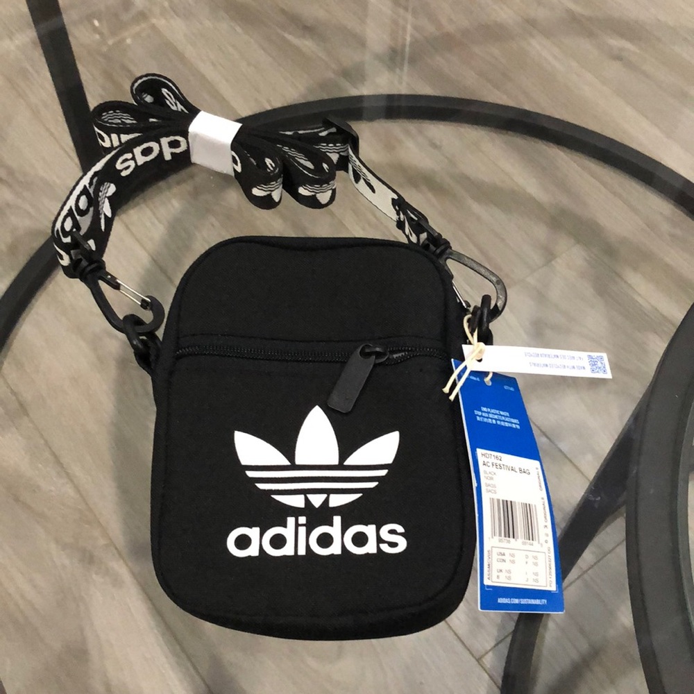 Adidas originals bag new with tags